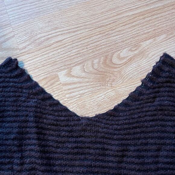 Free People Womens sweater S
Bumblebee striped 
Deep V off shoulder 
Brown and b - Picture 4 of 7